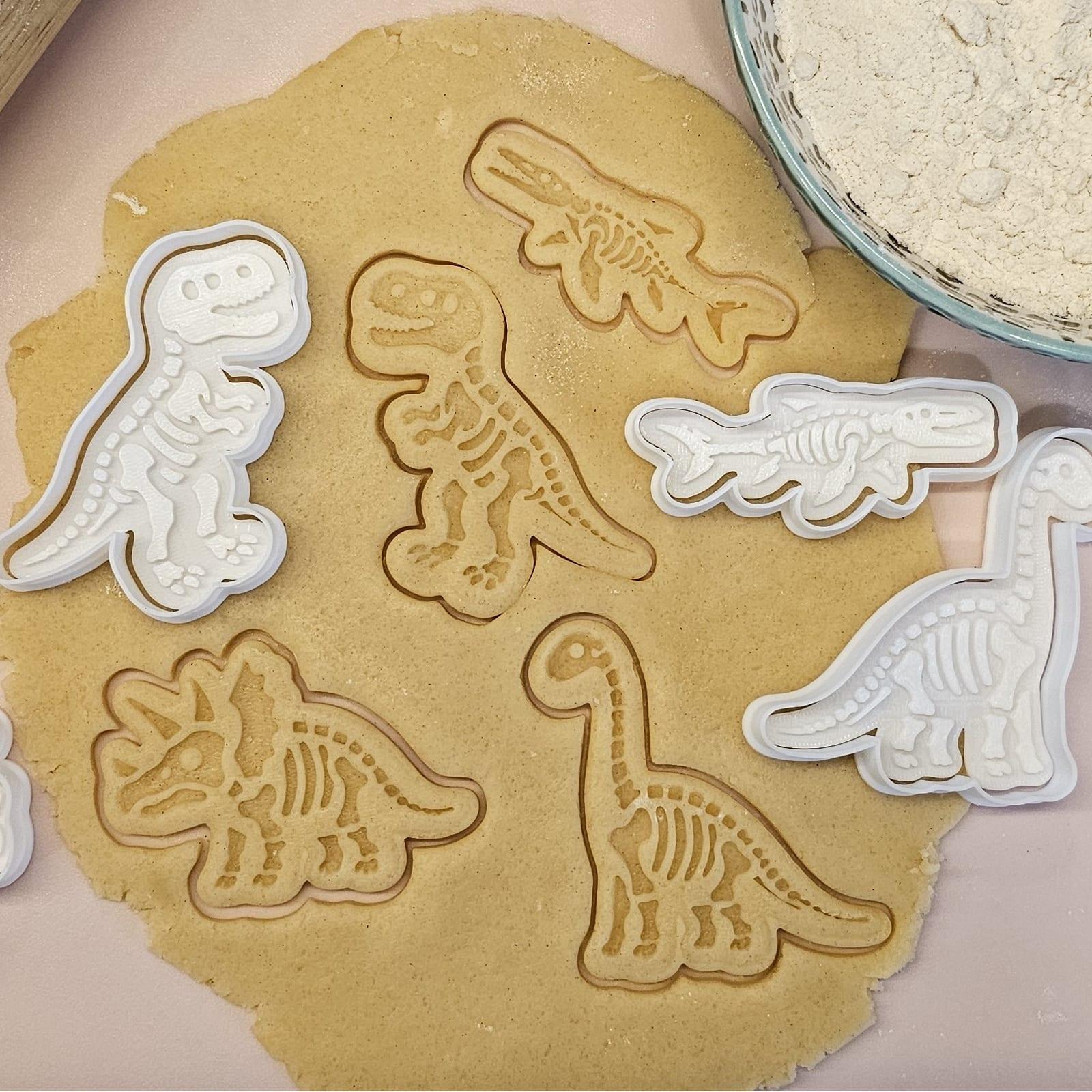 Dinosaur Fossils Set One, a 3D-printed cookie cutter, view 1