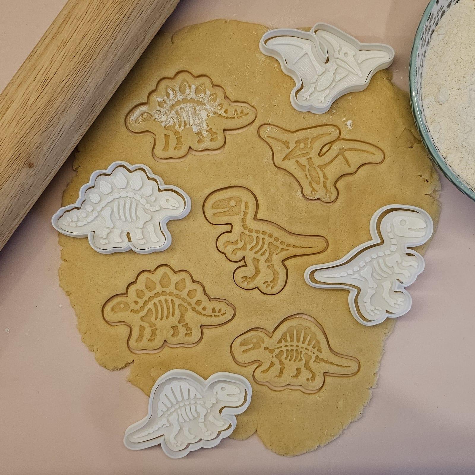 Dinosaur Fossils Set Two, a 3D-printed cookie cutter