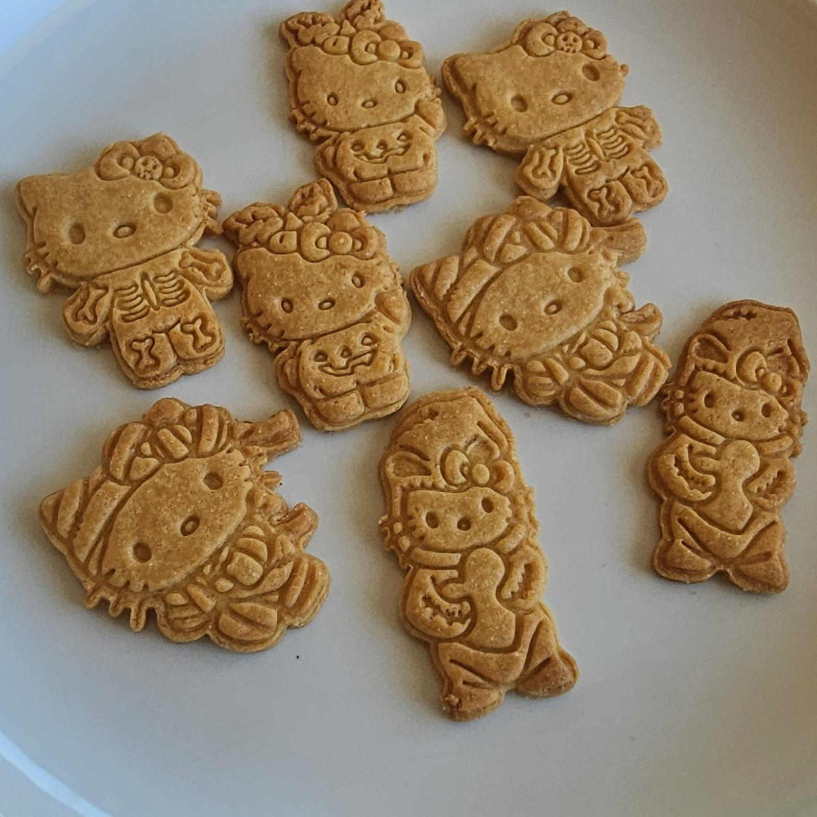 Halloween Kitty Set of Four, a 3D-printed cookie cutter, view 3